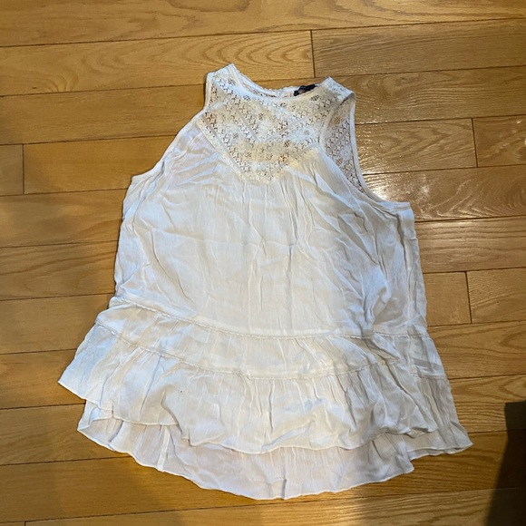 Tank tops - Picture 5 of 6